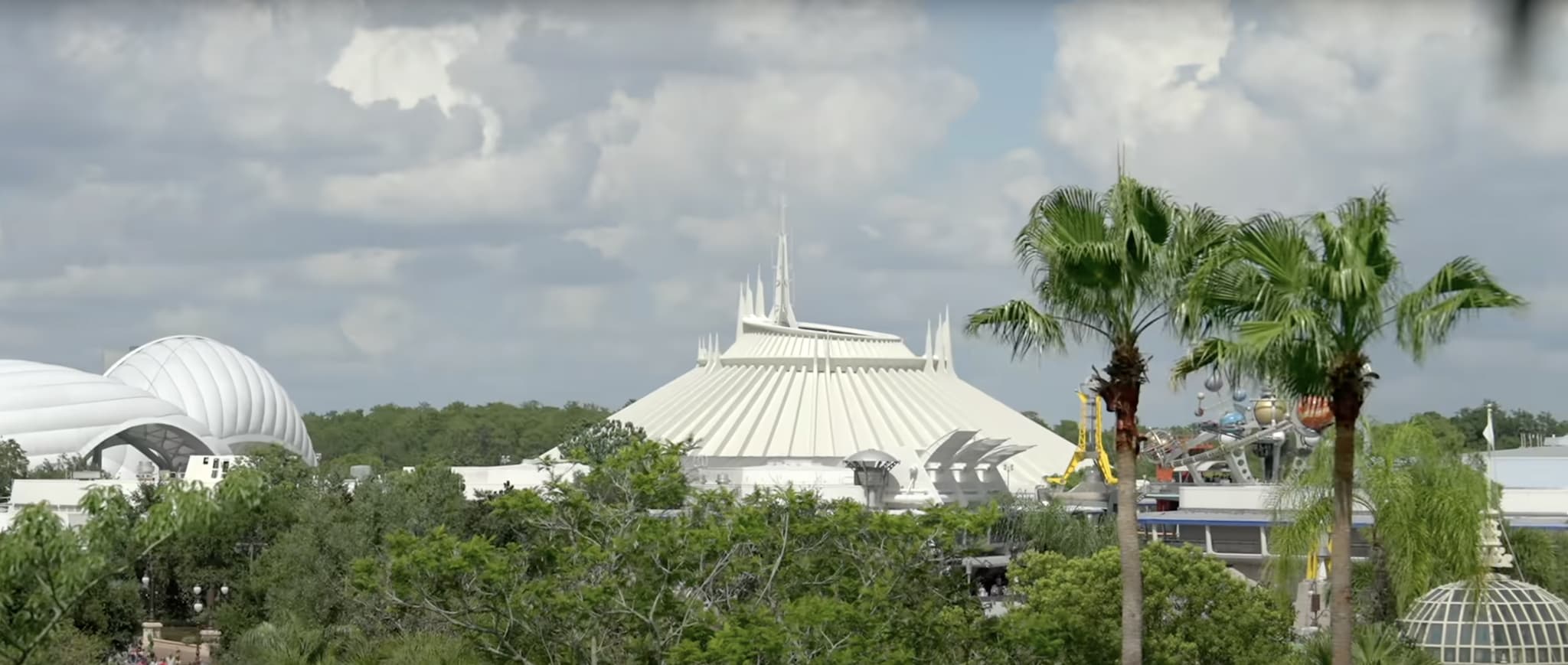 Transportation from Orlando Airport to Disney World with professional car service